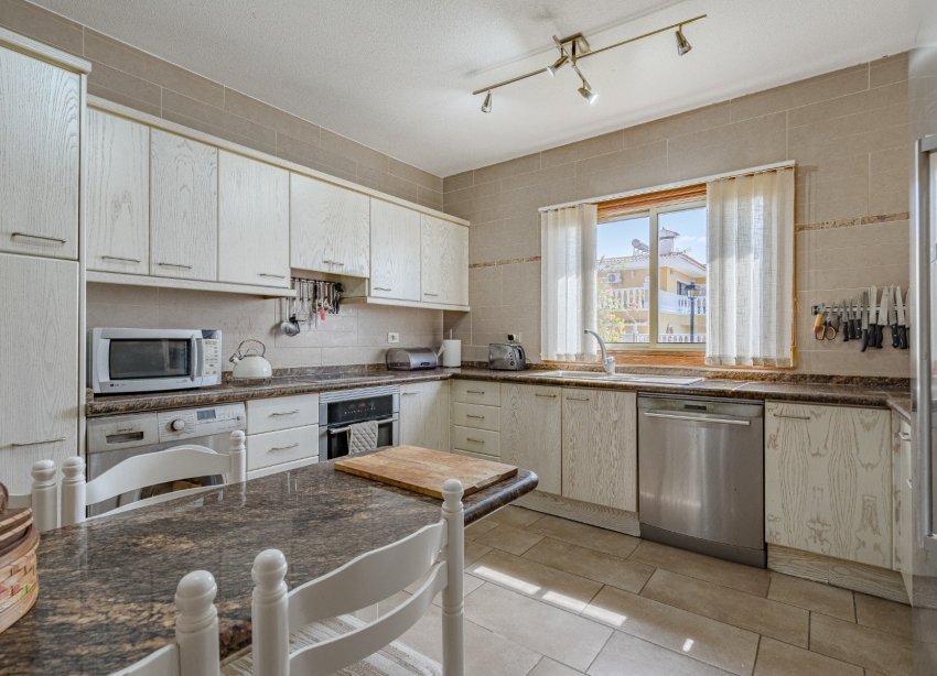 Resale - Villa - Chayofa - Chayofa Tenerife