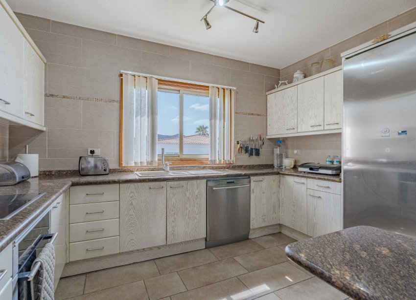 Resale - Villa - Chayofa - Chayofa Tenerife