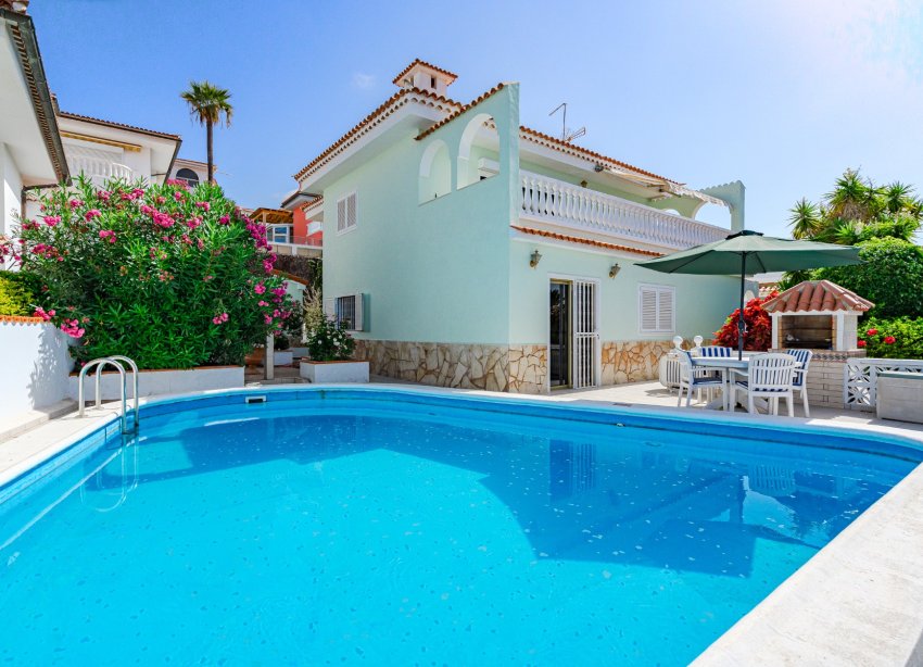 Resale - Villa - Chayofa - Chayofa Tenerife