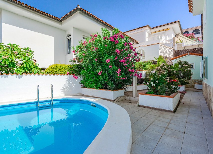 Resale - Villa - Chayofa - Chayofa Tenerife