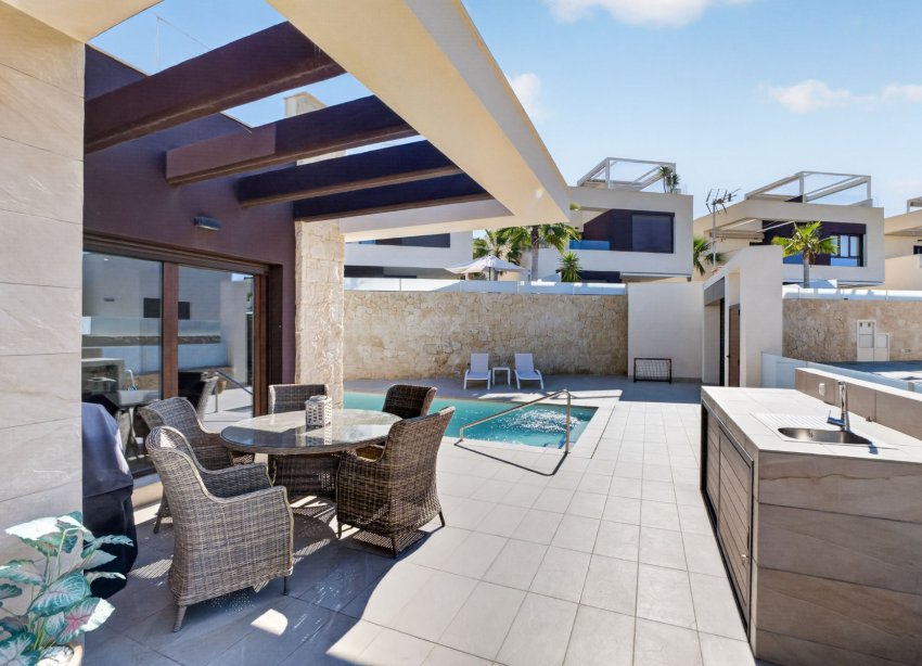Resale - Villa - Ciudad Quesada - Alicante