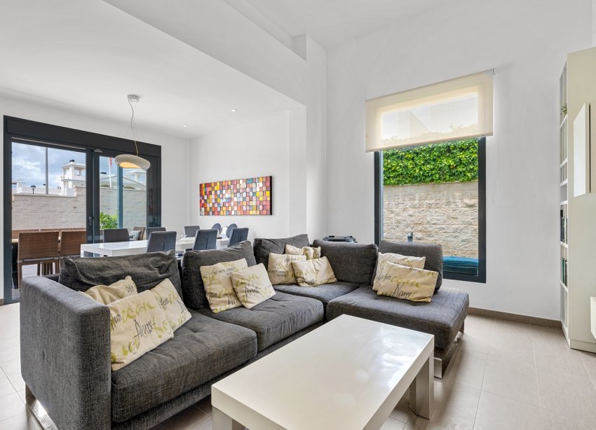 Resale - Villa - Ciudad Quesada - Rojales - Rojales