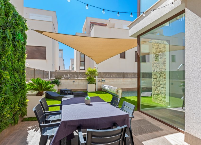 Resale - Villa - Ciudad Quesada - Rojales