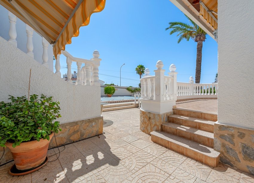 Resale - Villa - Ciudad Quesada - Rojales