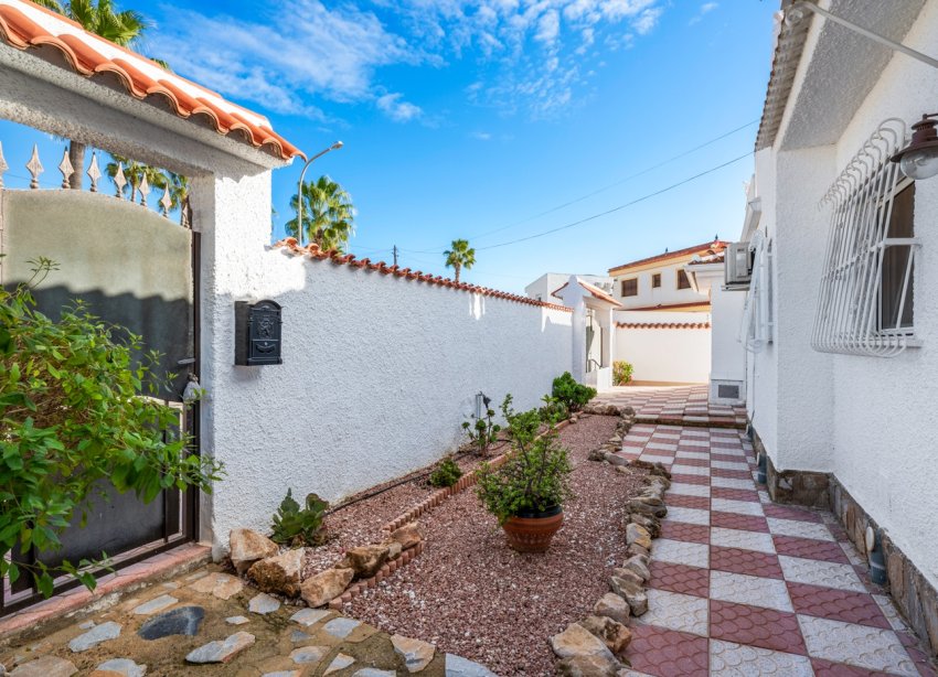 Resale - Villa - Ciudad Quesada - Rojales