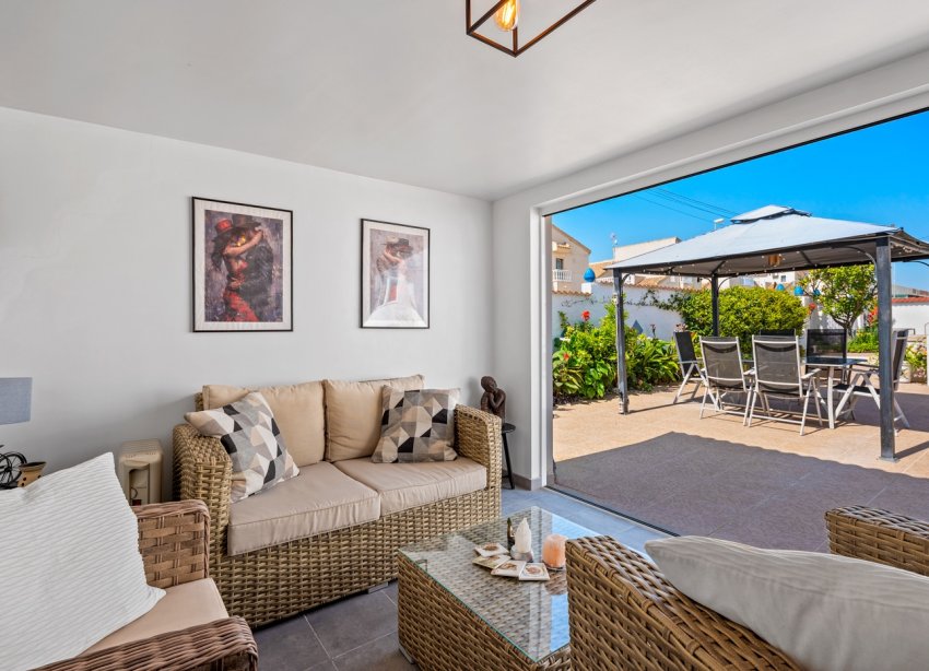 Resale - Villa - Ciudad Quesada - Rojales