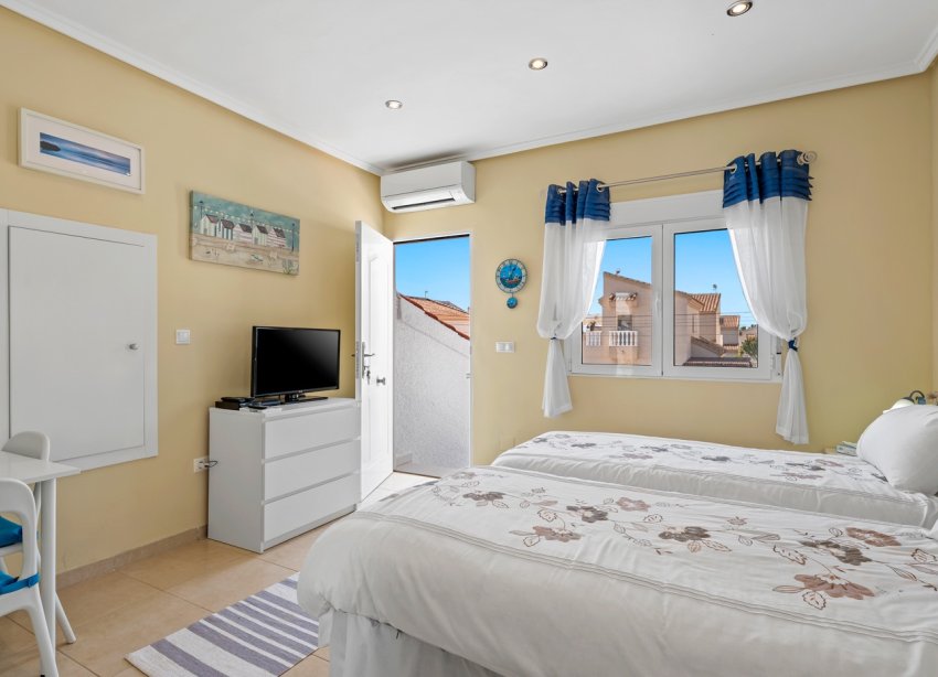 Resale - Villa - Ciudad Quesada - Rojales