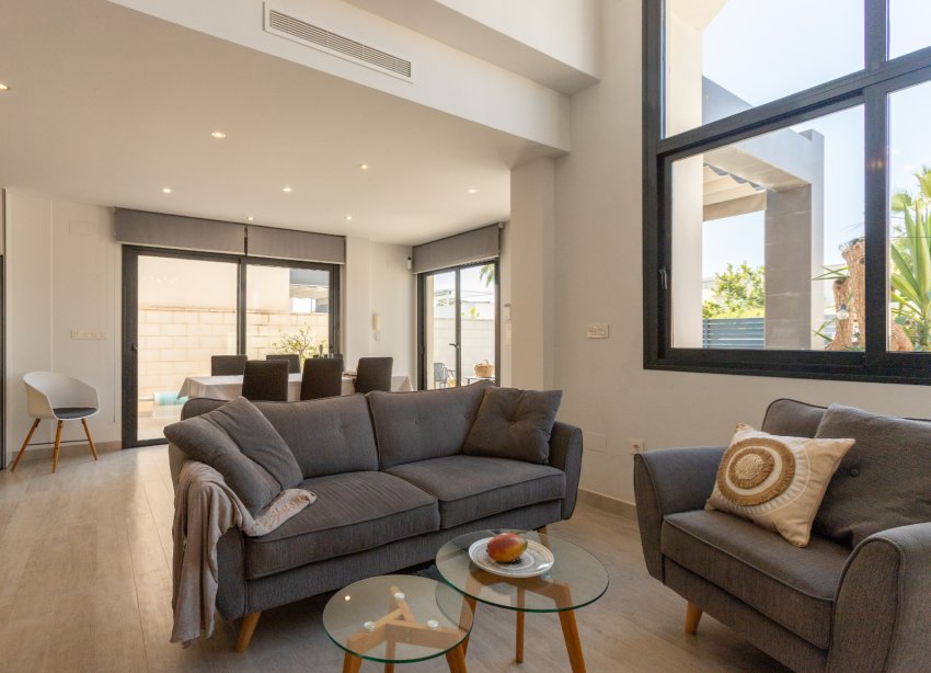 Resale - Villa - Ciudad Quesada - Rojales