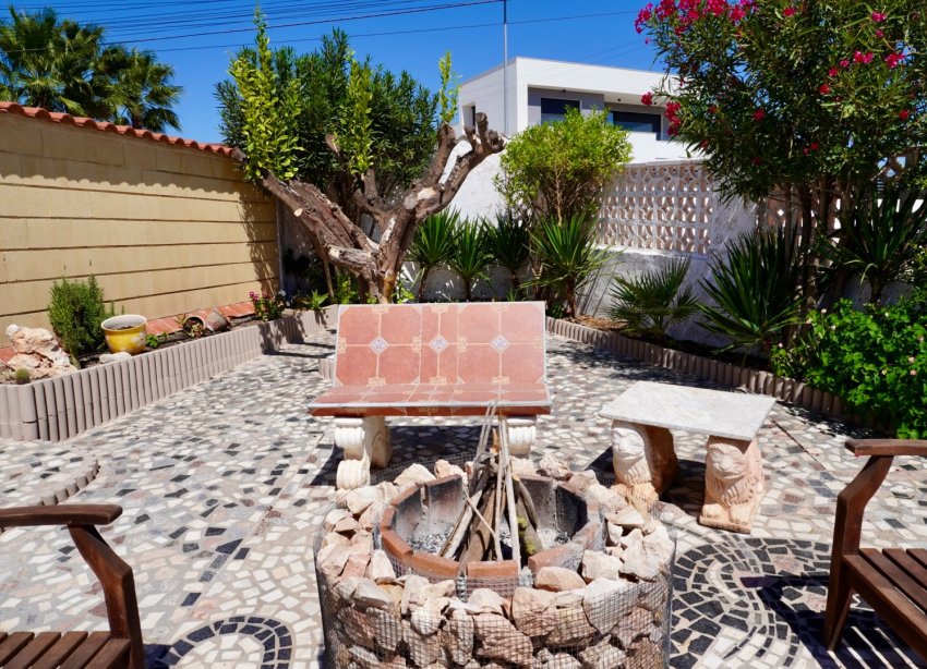 Resale - Villa - Ciudad Quesada