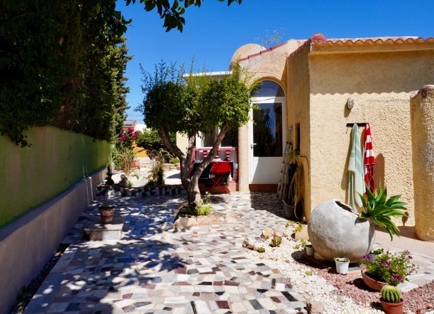 Resale - Villa - Ciudad Quesada