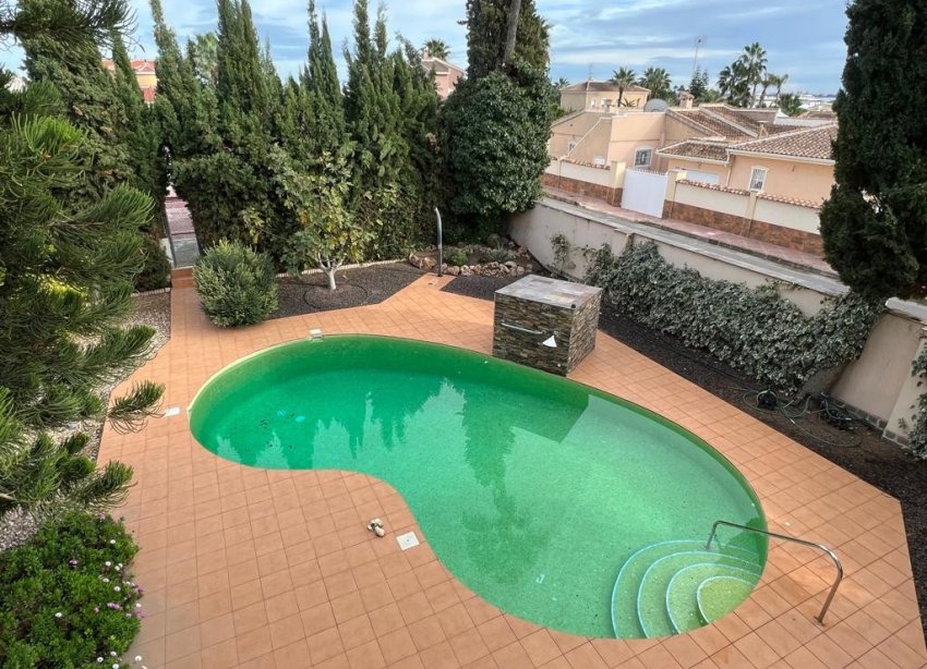 Resale - Villa - Ciudad Quesada