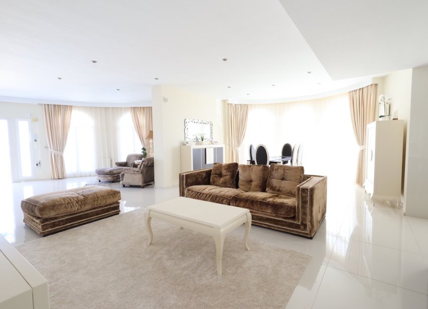 Resale - Villa - Ciudad Quesada