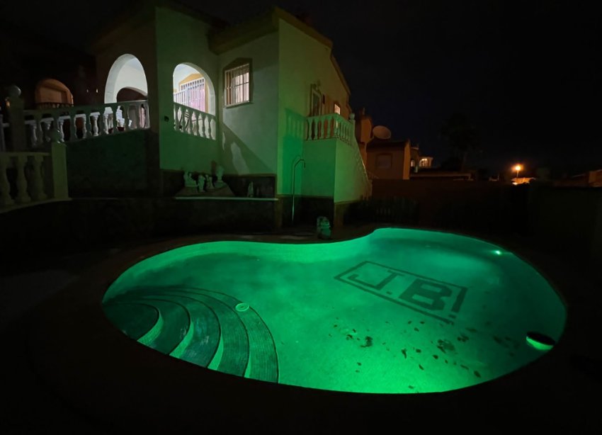 Resale - Villa - Ciudad Quesada