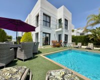 Resale - Villa - Ciudad Quesada