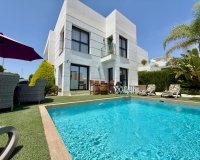 Resale - Villa - Ciudad Quesada