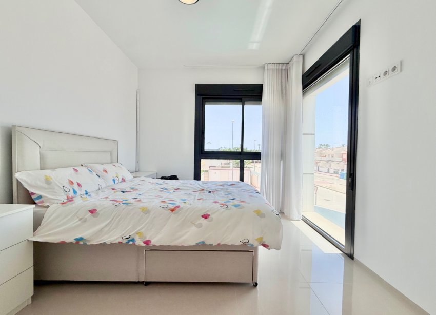 Resale - Villa - Ciudad Quesada