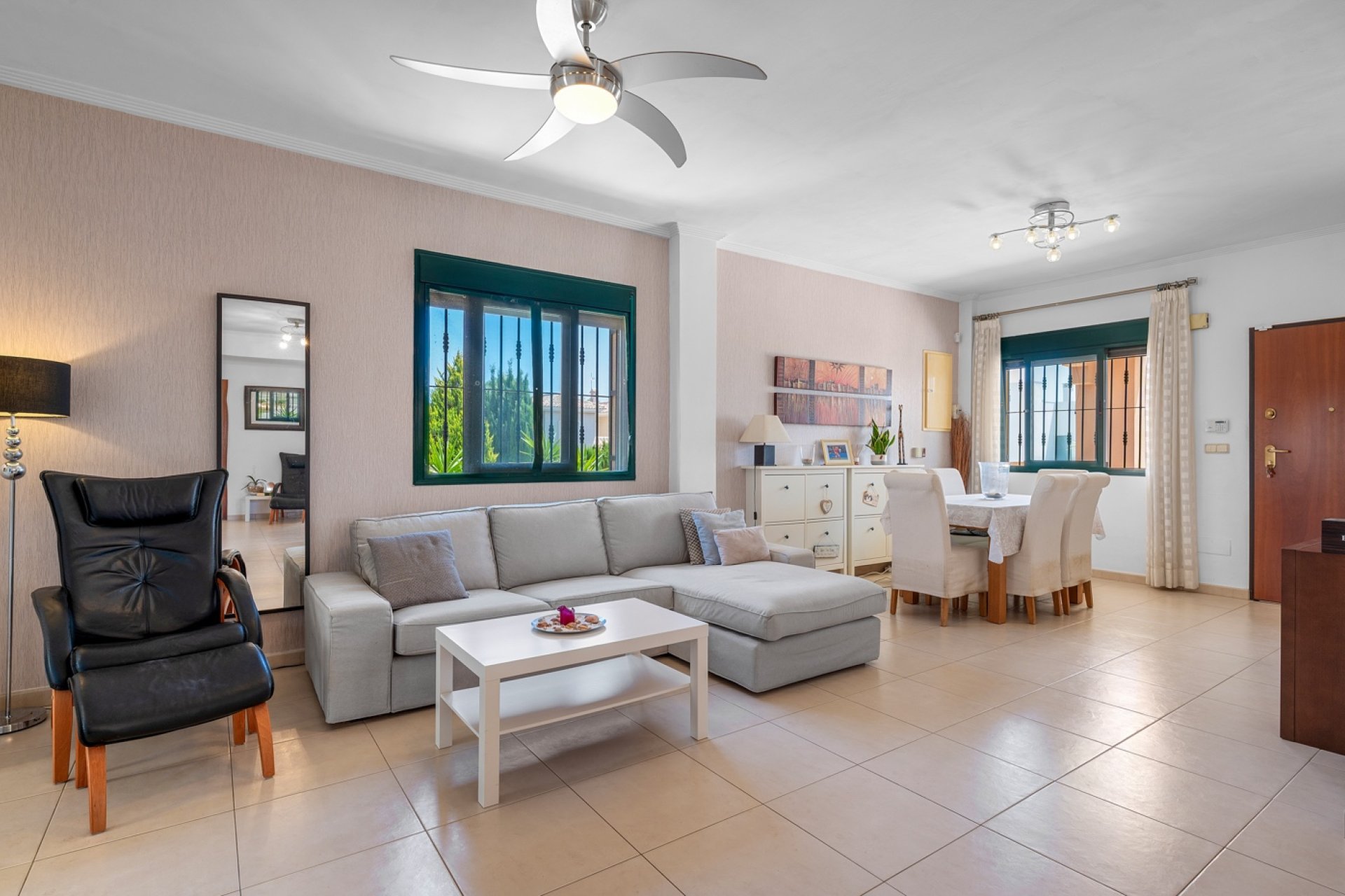 Resale - Villa - Ciudad Quesada