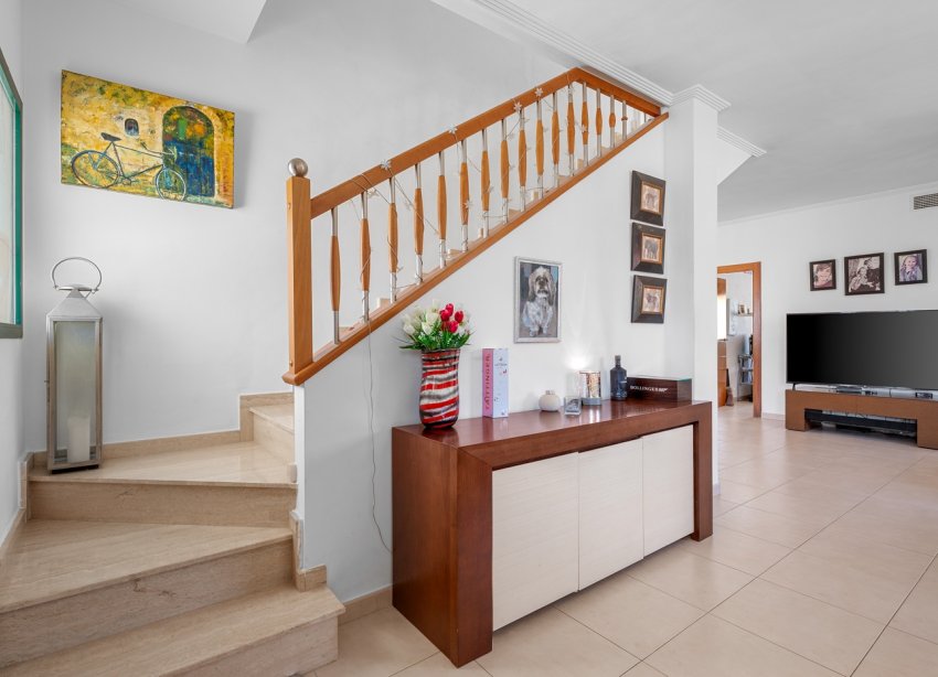 Resale - Villa - Ciudad Quesada