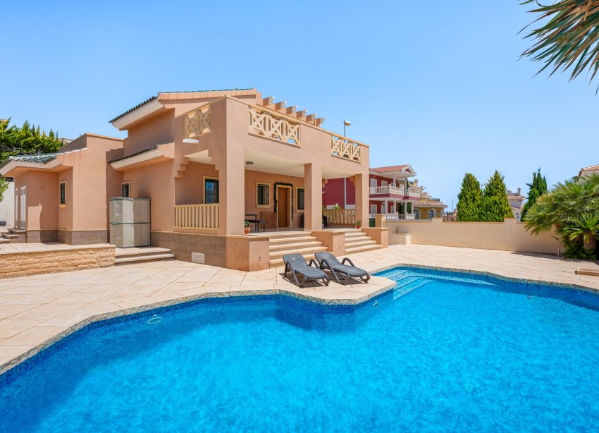 Resale - Villa - Ciudad Quesada