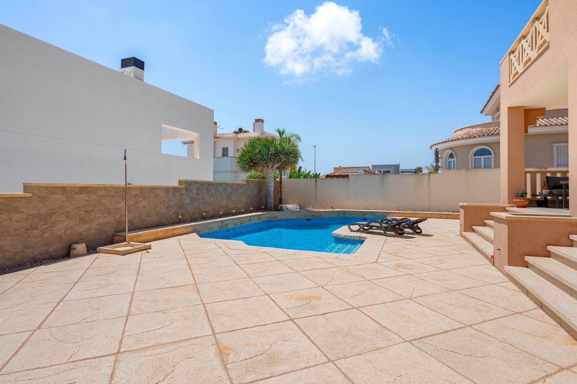 Resale - Villa - Ciudad Quesada