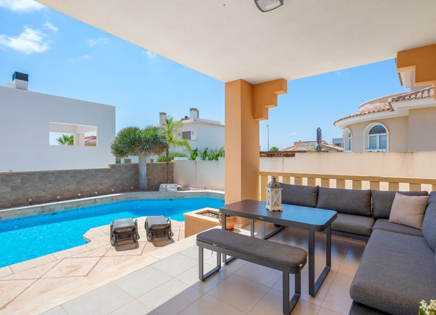 Resale - Villa - Ciudad Quesada