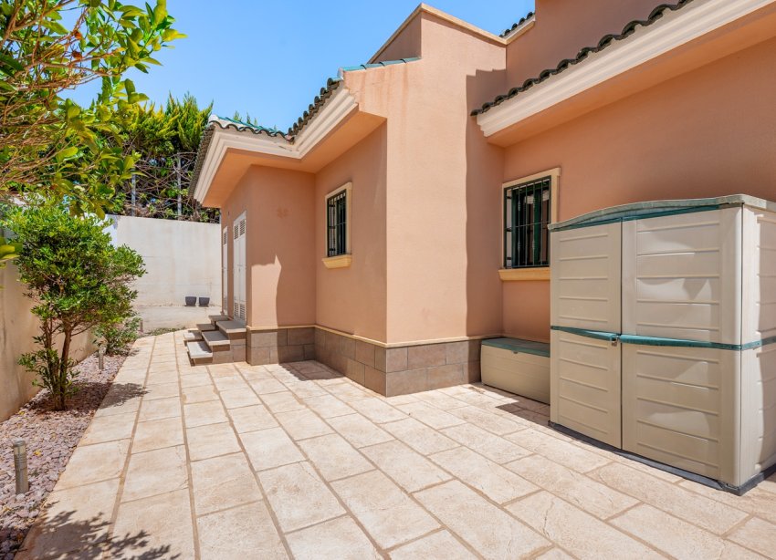 Resale - Villa - Ciudad Quesada