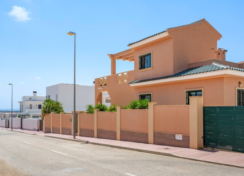Resale - Villa - Ciudad Quesada