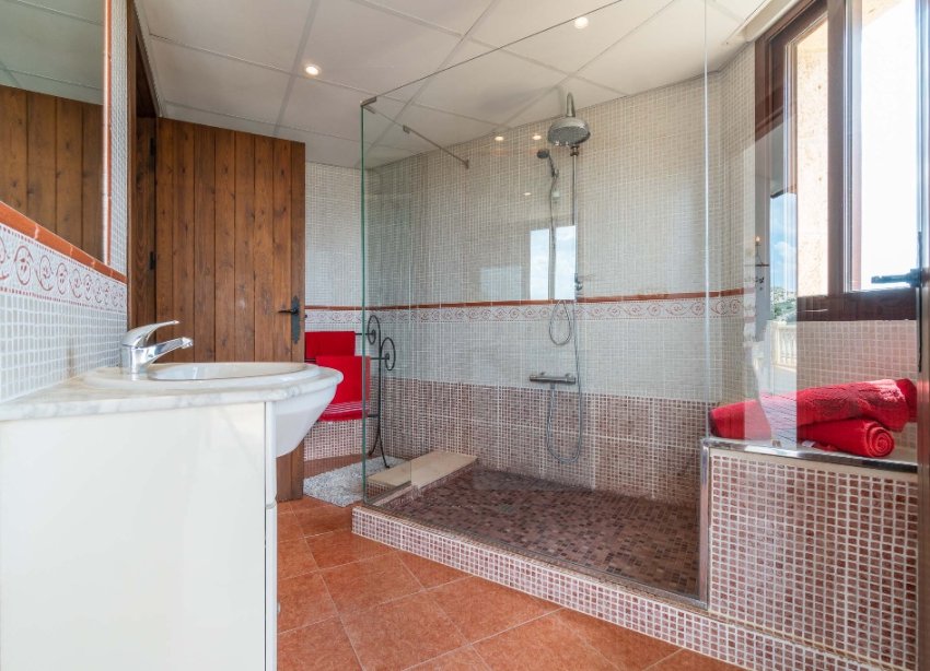 Resale - Villa - Costa Blanca - Orihuela Costa