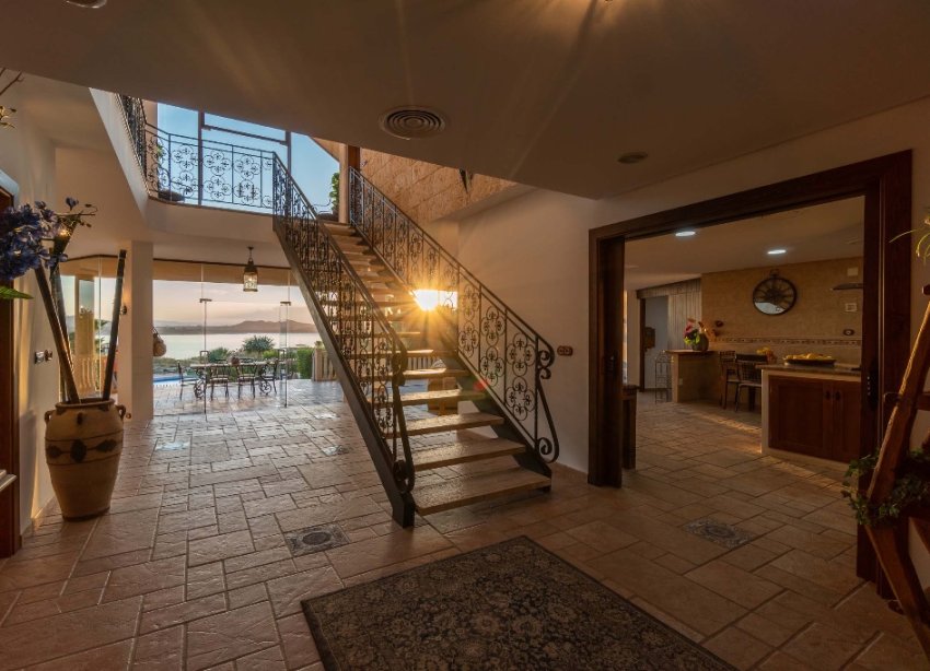 Resale - Villa - Costa Blanca - Orihuela Costa