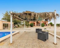 Resale - Villa - Dolores - Vereda del pozo