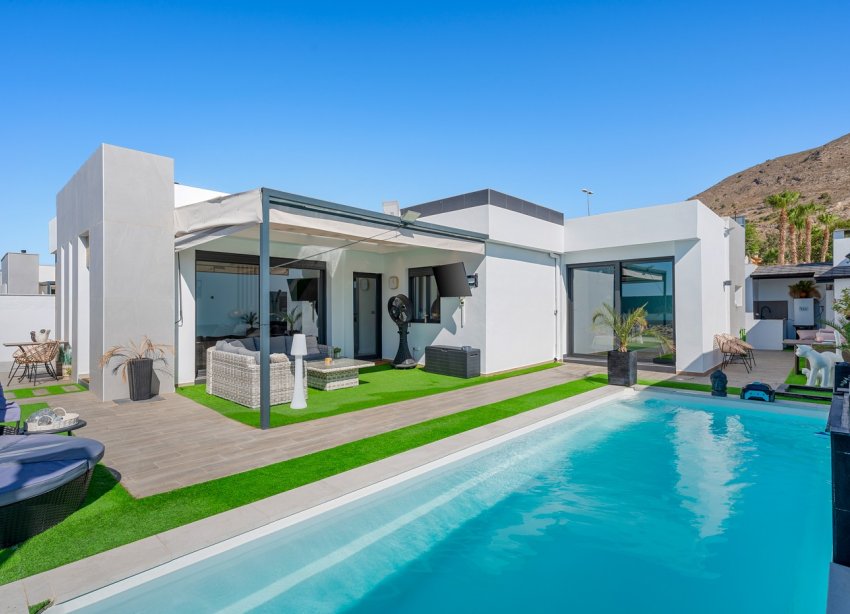 Resale - Villa - Fortuna - Urbanizacion Las Kalendas