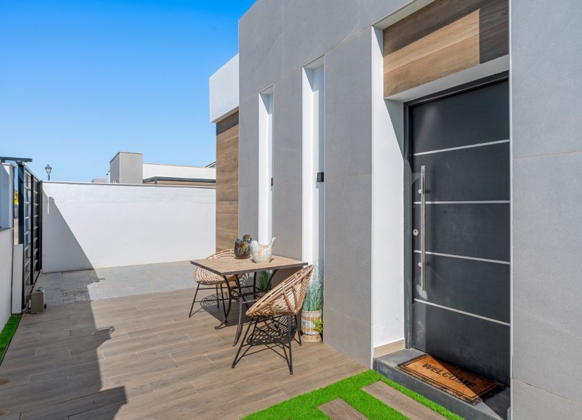 Resale - Villa - Fortuna - Urbanizacion Las Kalendas