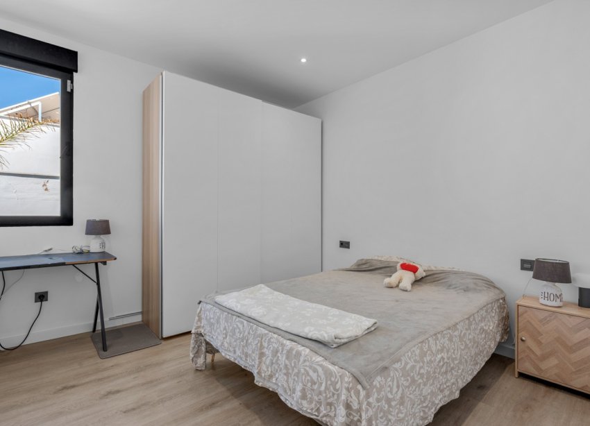 Resale - Villa - Fortuna - Urbanizacion Las Kalendas