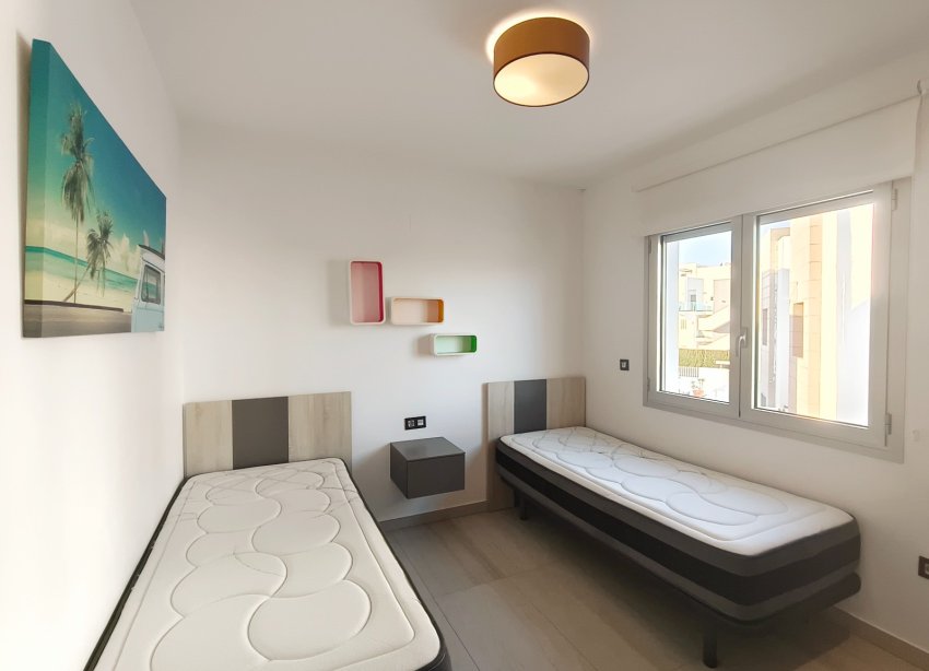 Resale - Villa - Guardamar del Segura - El Raso