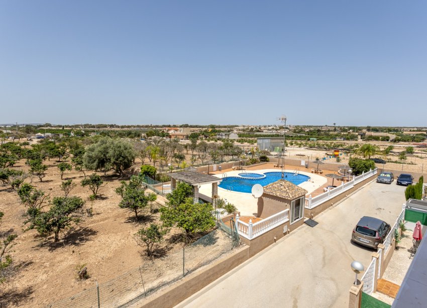 Resale - Villa - Guardamar del Segura - Urb el raso