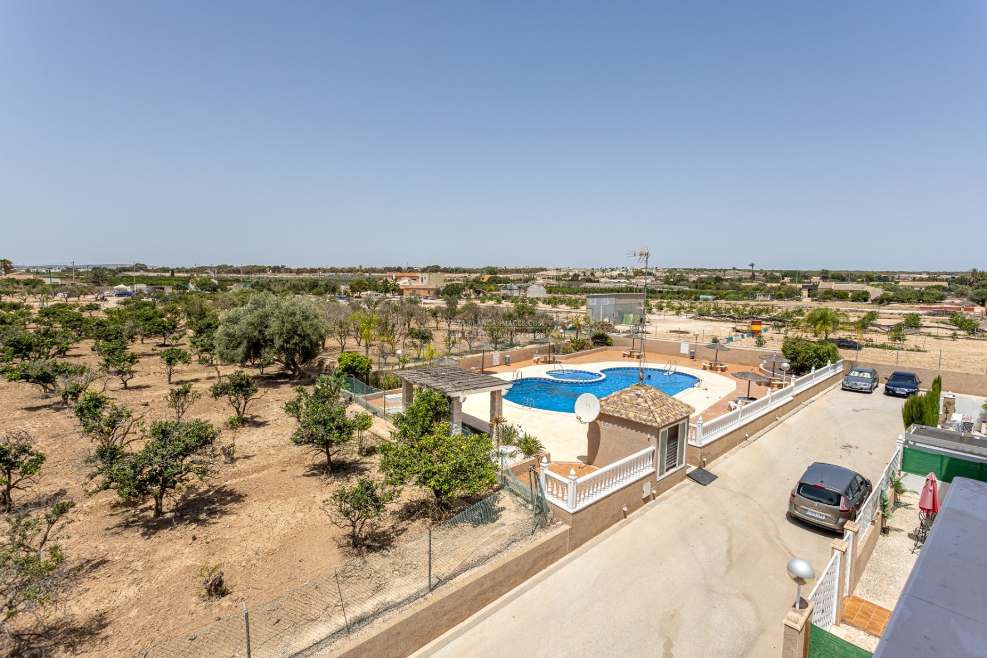 Resale - Villa - Guardamar del Segura - Urb el raso