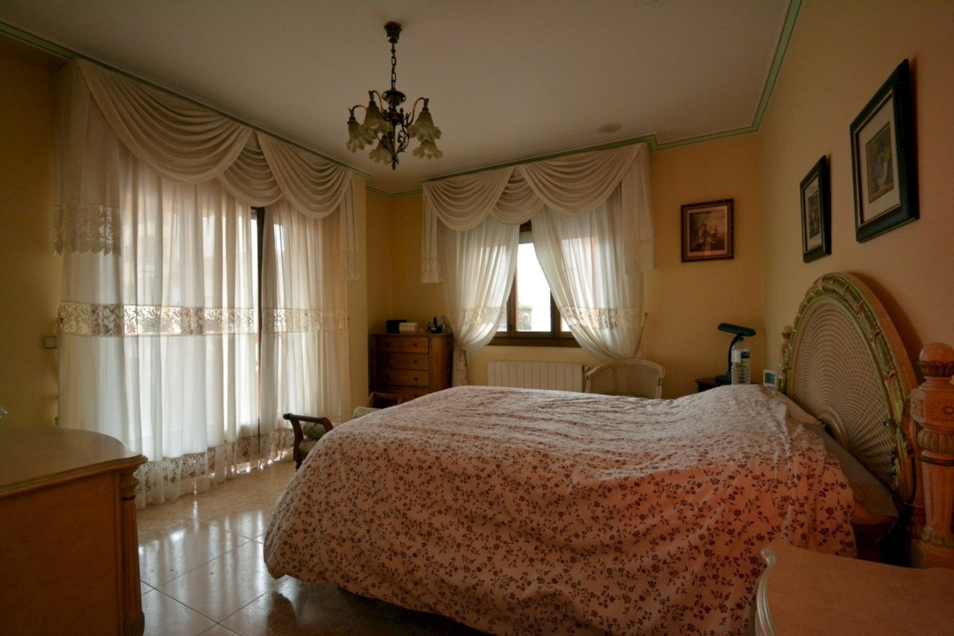 Resale - Villa - Guardamar del Segura