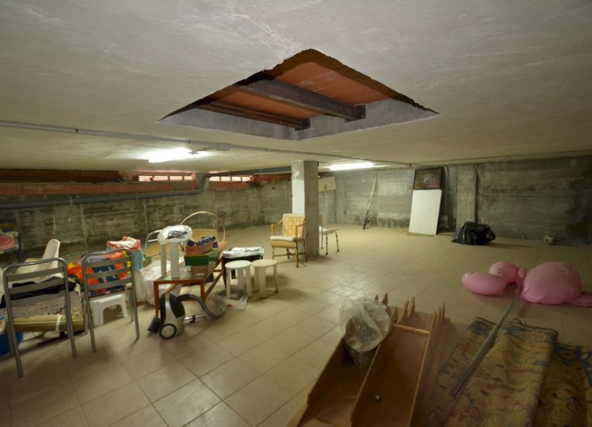 Resale - Villa - Guardamar del Segura