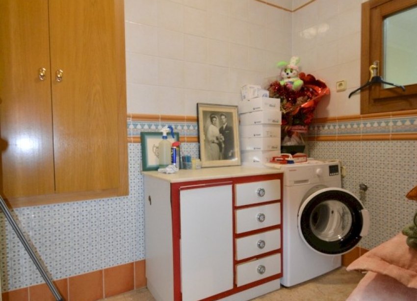 Resale - Villa - Guardamar del Segura