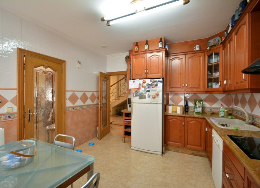 Resale - Villa - Guardamar del Segura