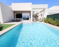 Resale - Villa / House - Algorfa - Comunidad valenciana