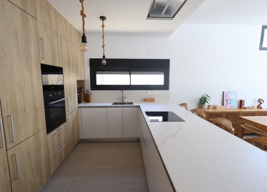 Resale - Villa / House - Algorfa - Comunidad valenciana