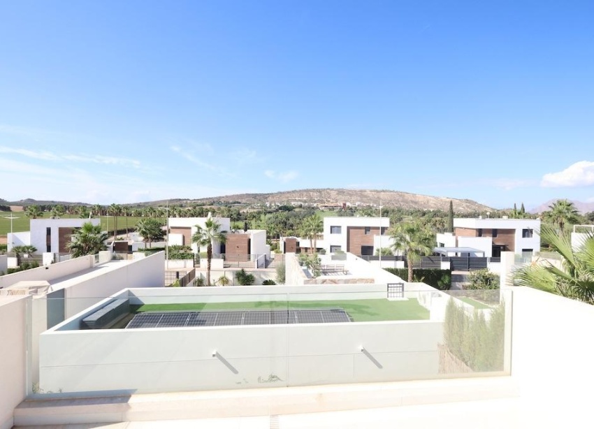 Resale - Villa / House - Algorfa - Comunidad valenciana