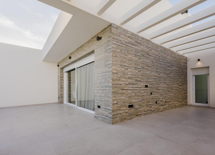 Resale - Villa / House - Algorfa - La Finca Golf Resort