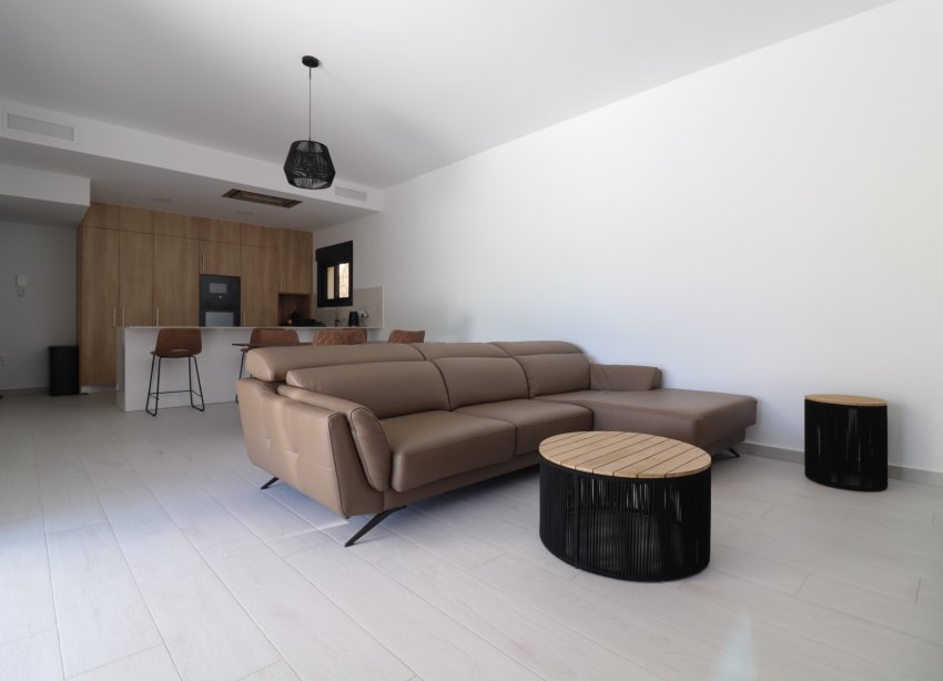 Resale - Villa / House - Algorfa - La Finca Golf Resort