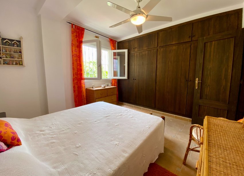 Resale - Villa / House - Algorfa - Lomas De La Juliana