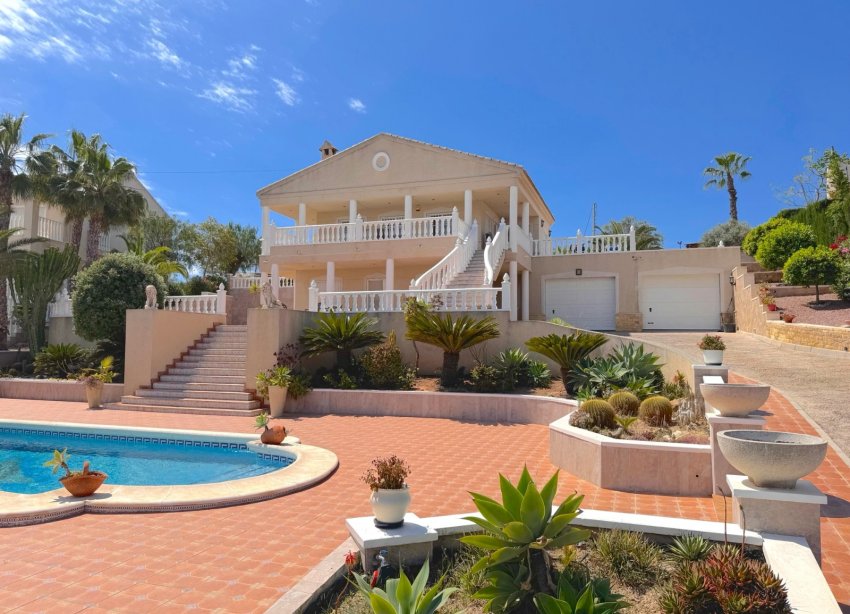 Resale - Villa / House - Algorfa - Lomas De La Juliana