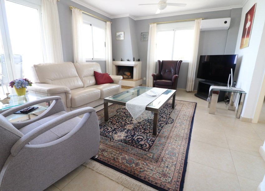 Resale - Villa / House - Algorfa - Lomas De La Juliana