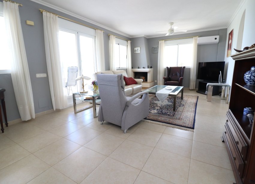 Resale - Villa / House - Algorfa - Lomas De La Juliana