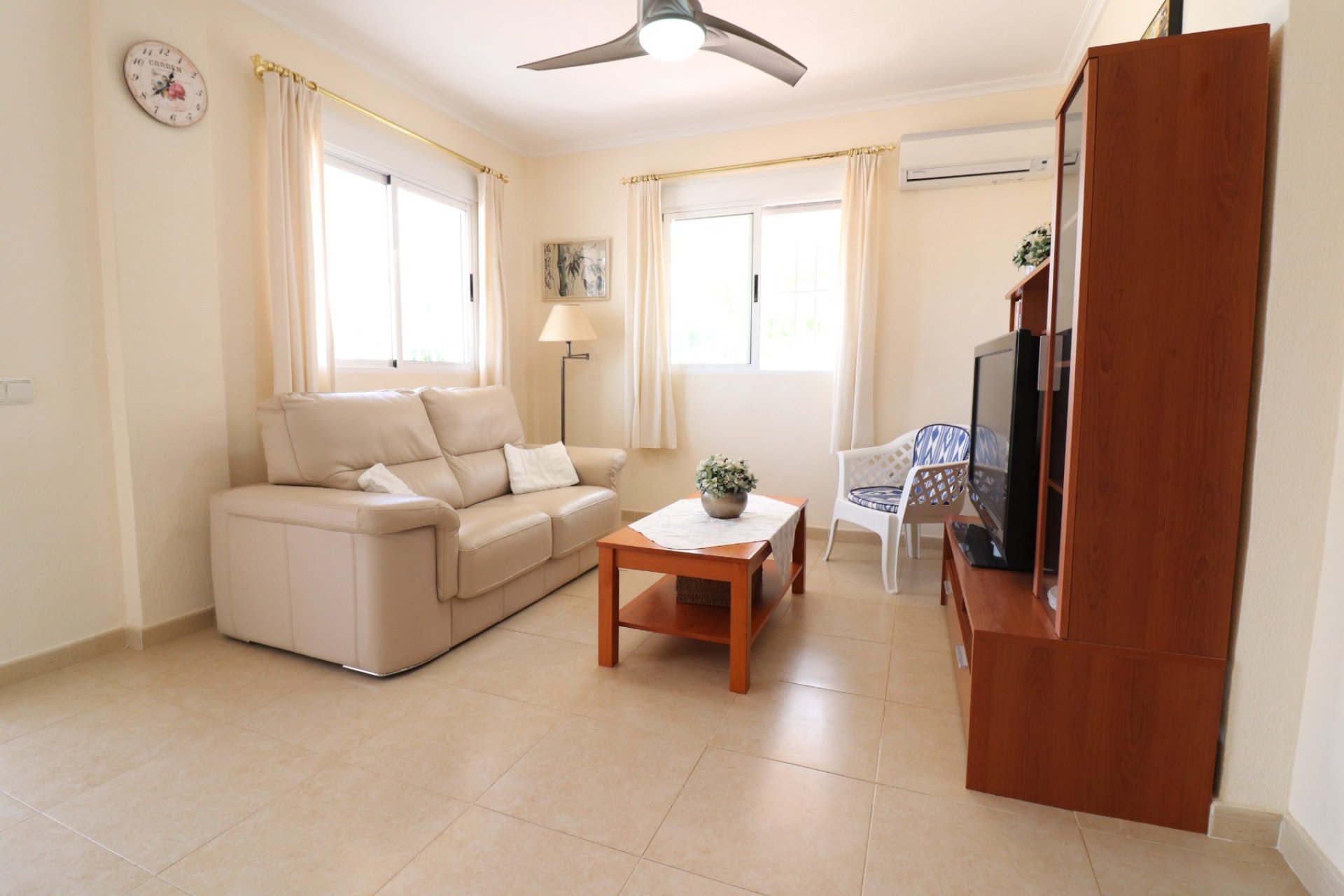 Resale - Villa / House - Algorfa - Lomas De La Juliana